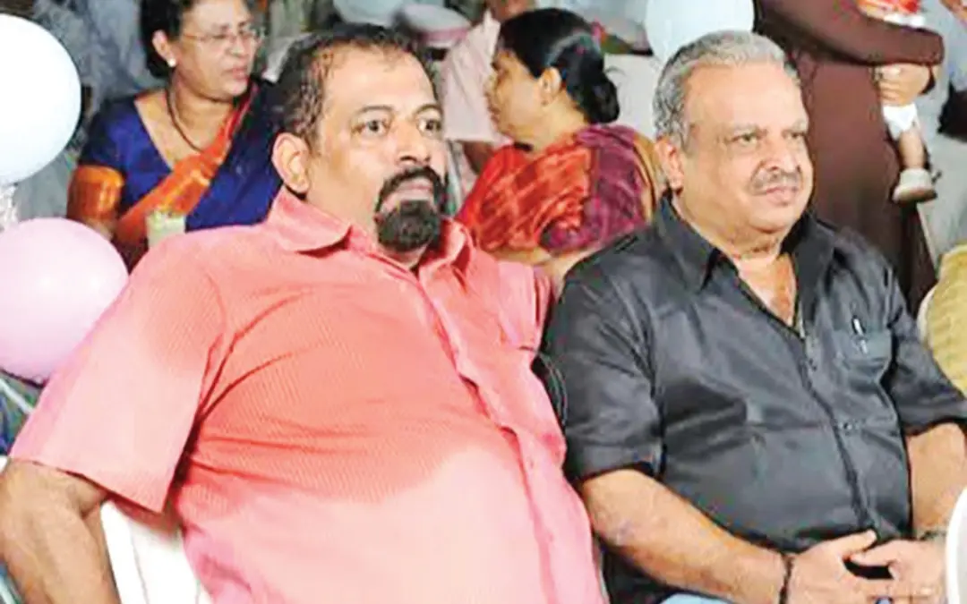 Tony Vattakuzhy (L) with P Jayachandran