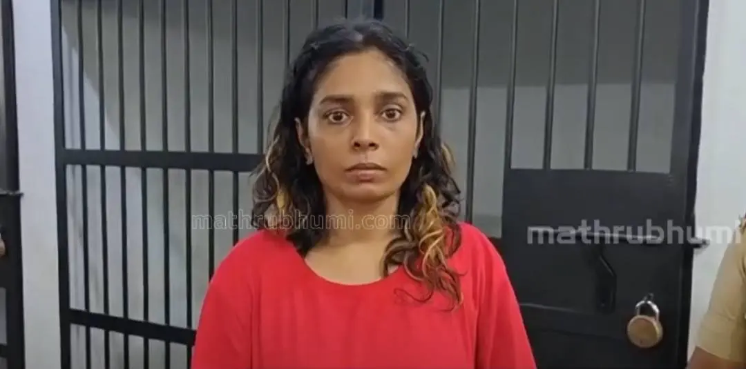പിടിയിലായ അനിലാ രവീന്ദ്രന്