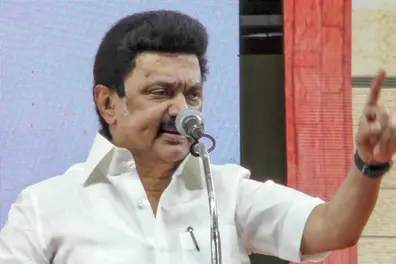 Should stomachs burn instead stoves?: Stalin hits out at BJP over LPG price hike