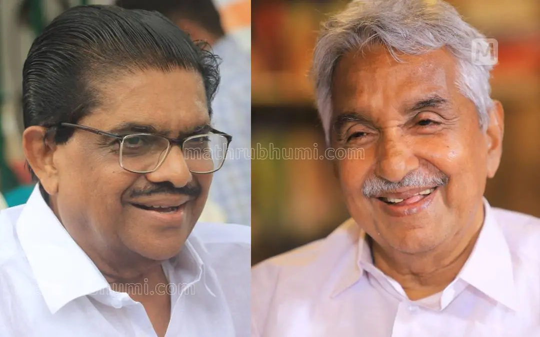 V.M Sudheeran, Oommen Chandy | Photo: Mathrubhumi