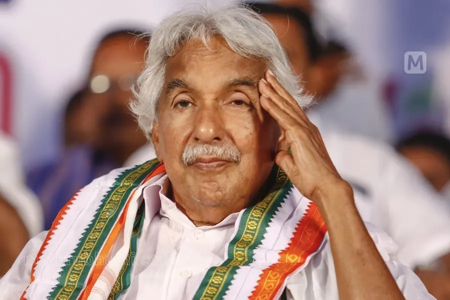 Row in Congress: Leaders visit Oommen Chandy seeking advice