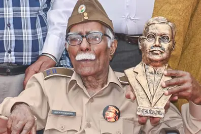 ‘Salutations dear Netaji': Last surviving INA veteran enters into his 100s in a unique way | WATCH
