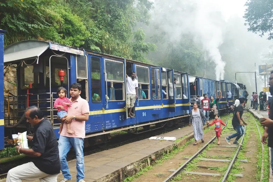 Planning a trip to Ooty or Kodaikanal? HC imposes vehicle limits!