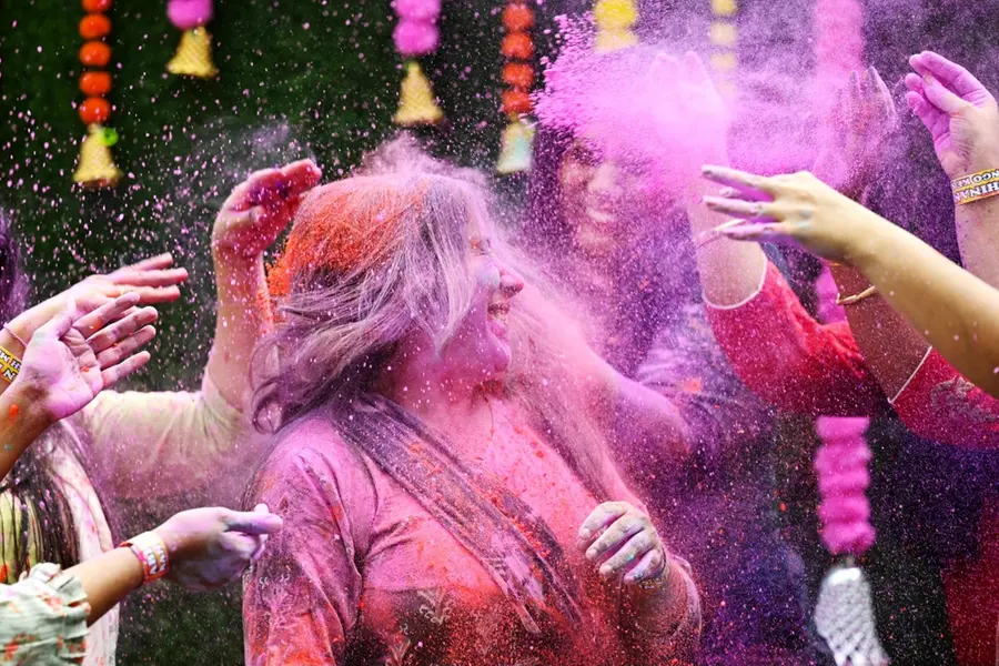 We still perceive threat: Hindutva outfit demands Muslim exclusion from Holi festivities