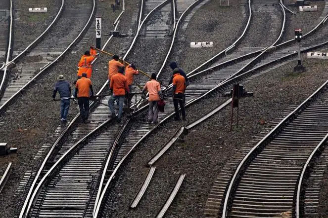 Railways announce 1,003 apprentice vacancies; plus two, class 10 qualified can apply