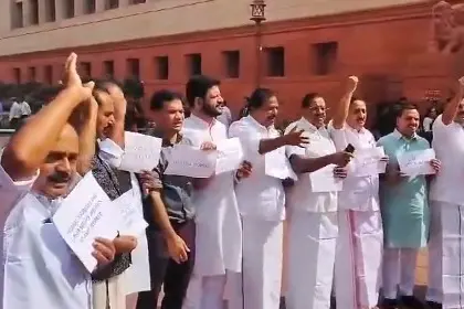 Kerala MPs protest in front of Parliament, demand better pay for ASHA workers | Watch