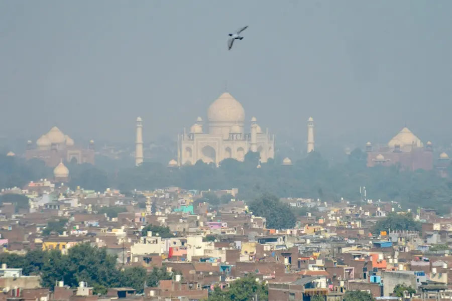 Delhi air pollution: SC orders police to report on steps taken to enforce firecracker ban