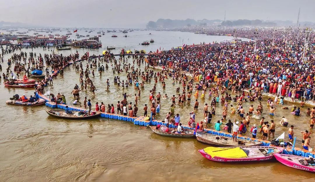 Devotees take a dip at Triveni Sangam during the ongoing Maha Kumbh 2025 (Photo: ANI)