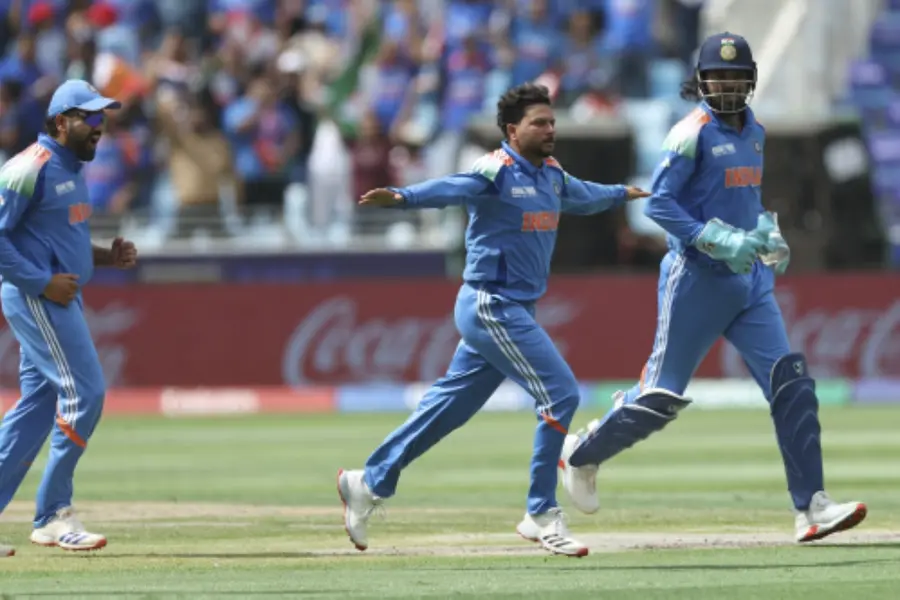 CT final: Kiwis find it hard to take flight as Kuldeep weaves a spin web | Watch