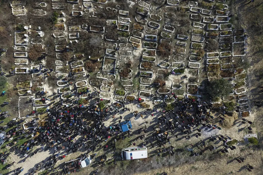 Death toll surpasses 1,000 in Syria violence, war monitor reports