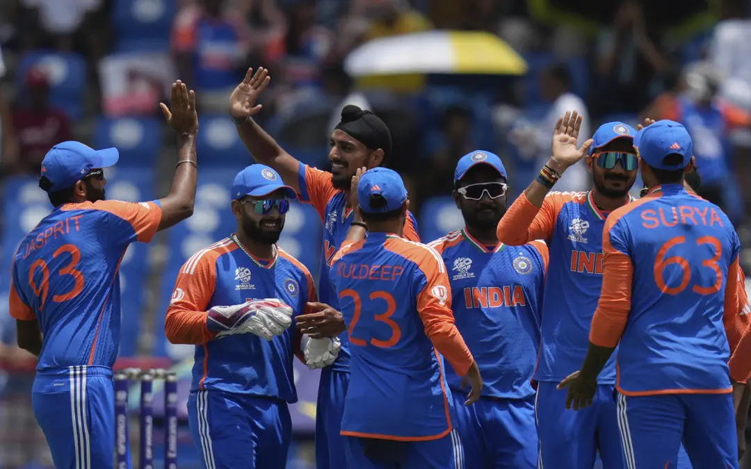 Team India celebrates the fall of another wicket | Photo: x.com/BCCI
