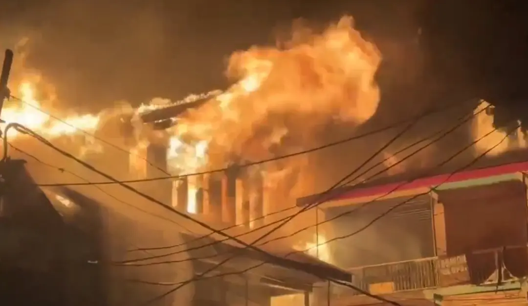 Visuals of the fire broke out in Shopian's Hergam market. | Screen grab: X @ ANI