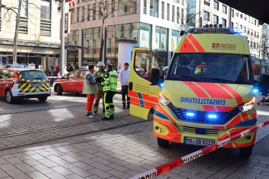 Car rams into pedestrians in Germany leaving 2 person dead and others wounded