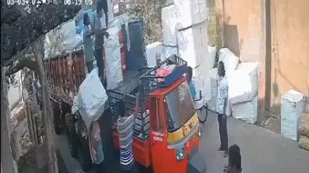 Four injured in firecracker blast at an export unit in Andhra's Kakinada