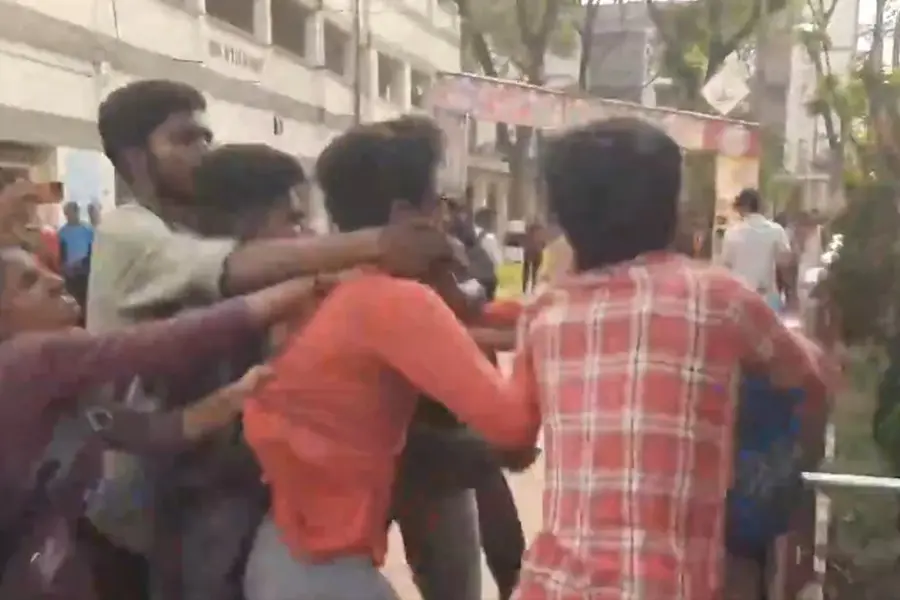 Violence breaks out in Bengal universities as SFI enforces strike; Education minister under fire
