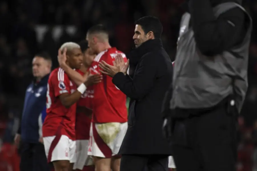 Gunners' 5-year trophy drought: 'Intriguing' Champions League offers Arsenal chance to restore pride