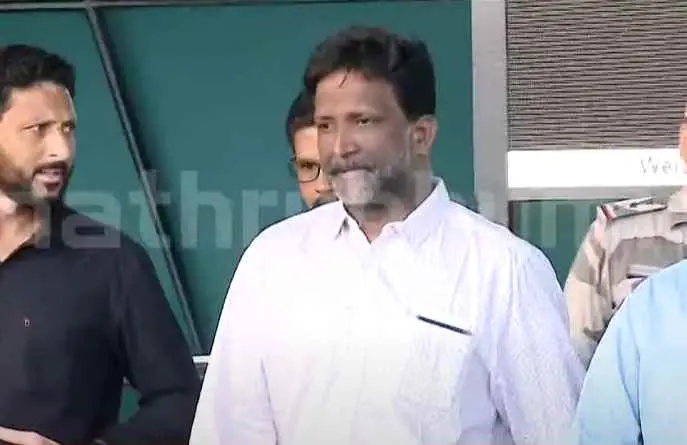 റഹീം തിരുവനന്തപുരം വിമാനത്താവളത്തിൽ എത്തിയപ്പോൾ | Photo: Screengrab/ Mathrubhumi News