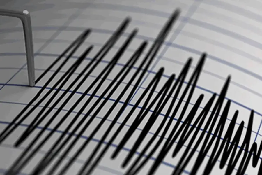 7.6-magnitude earthquake shakes Caribbean; Tsunami warning issued