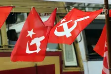 വാട്ട്സ്ആപ്പ് ഗ്രൂപ്പിൽ മുസ്‍ലിം വിരുദ്ധ പോസ്റ്റ്; ലോക്കൽ സെക്രട്ടറിയെ CPM പുറത്താക്കി
