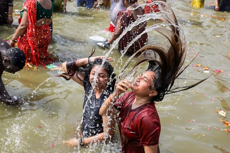 Illegal videos of women at Kumbh: UP police launches crackdown on buyers and sellers