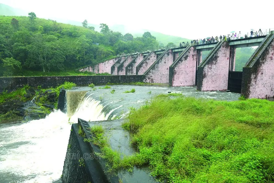 Mullaperiyar car parking: SC frames issues arising for consideration involving Kerala and Tamil Nadu
