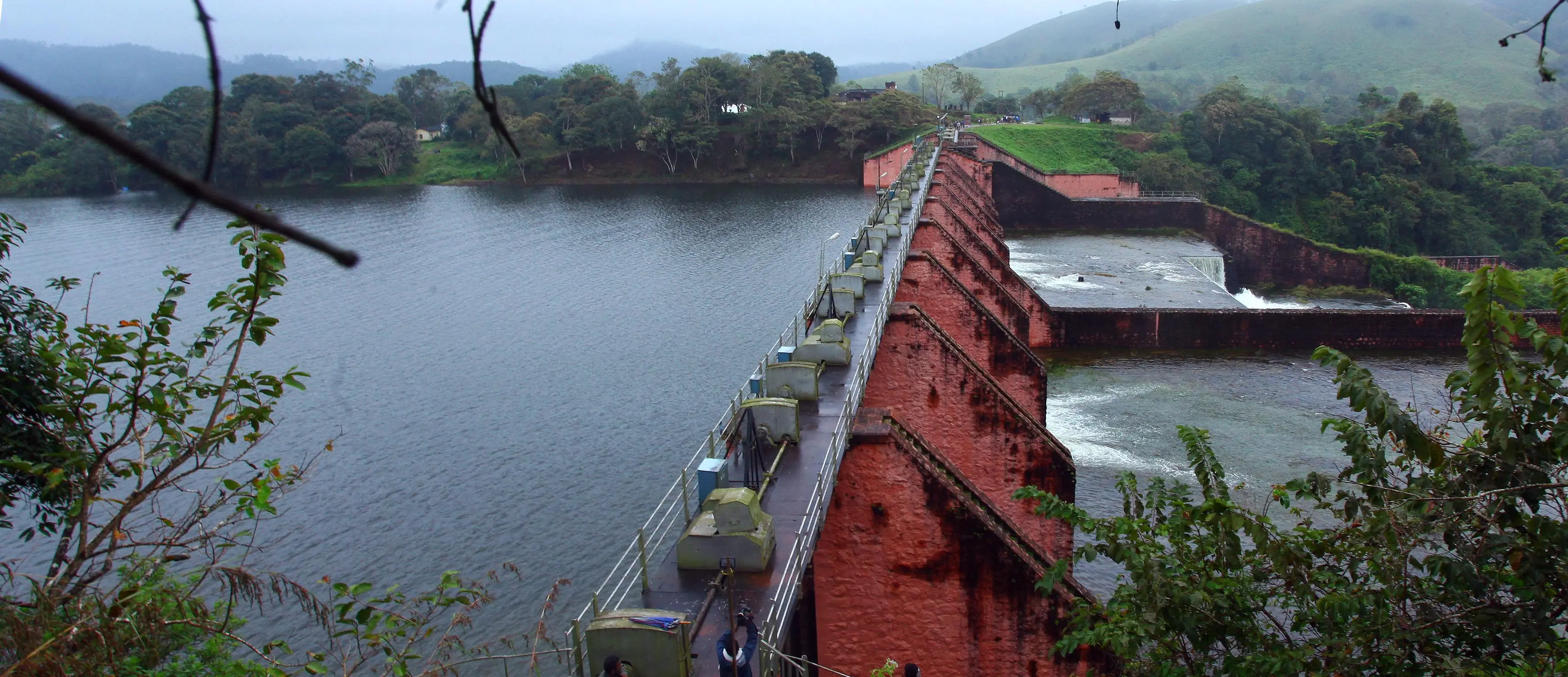Mullaperiyar dam spillway
