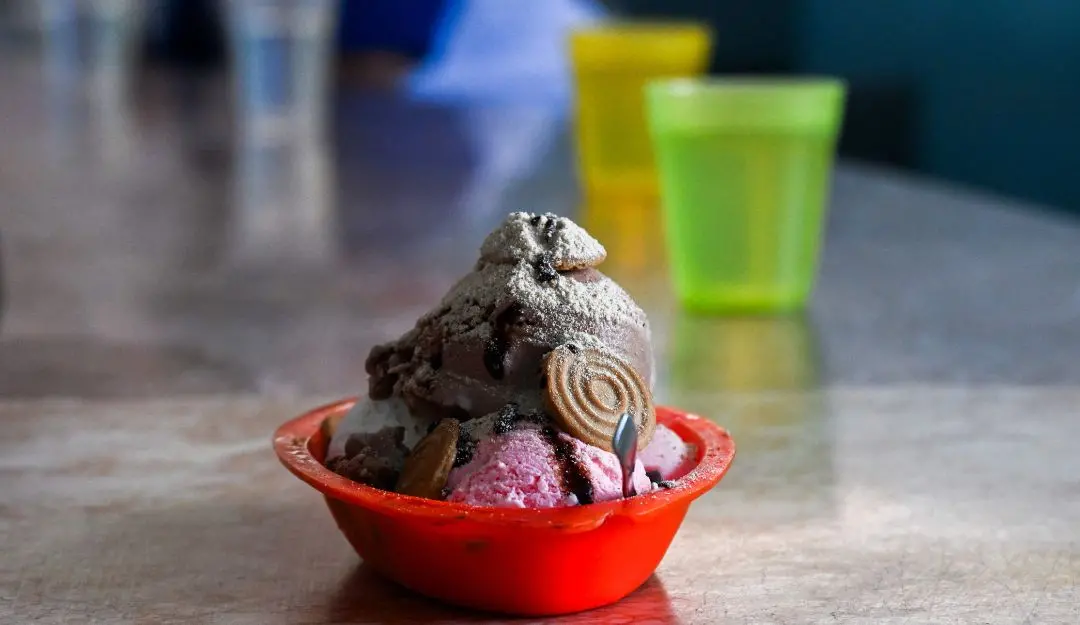 An ice cream bowl at Coppelia ice cream parlor in Havana | Photo: AFP