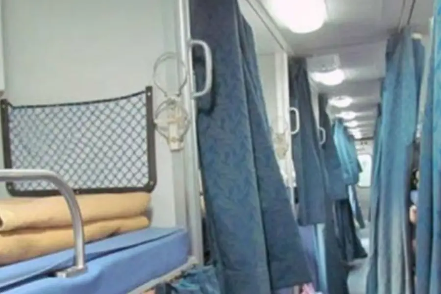 Are Indian Railways blankets washed once a month? Ashwini Vaishnaw responds