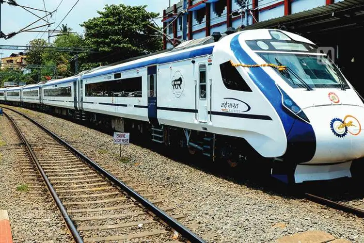 Stone pelting on trains in Kerala: 60 cases in 20 months; Vande Bharat remains major target