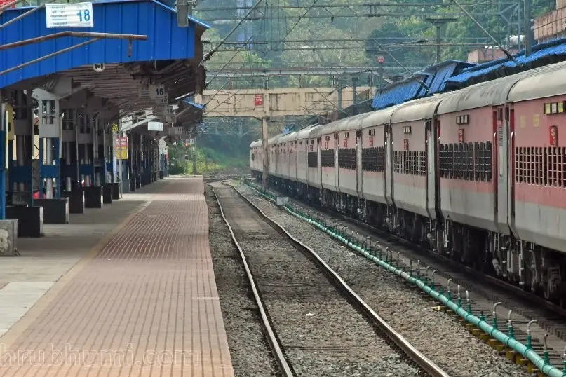 Railway cancels 30 services in Kerala