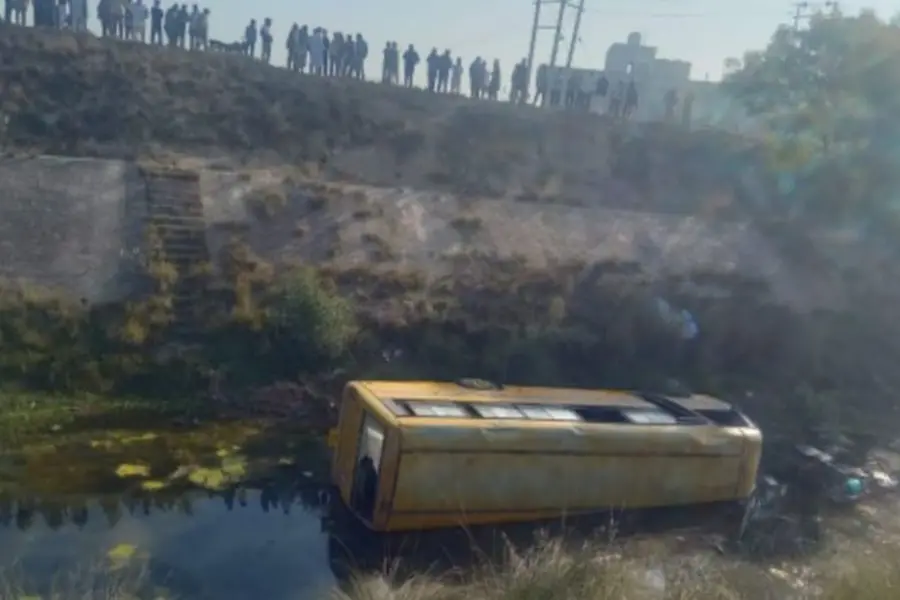 8 students injured as school bus falls into canal in Haryana ...