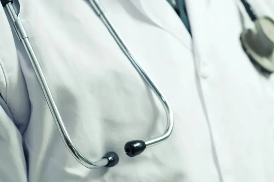 TVM: Head nurse faints after superintendent scolds her; hospitalised for injury