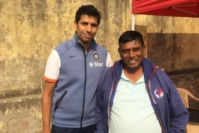 When Nehra bowled over hearts by gifting his struggling coach an entire house!