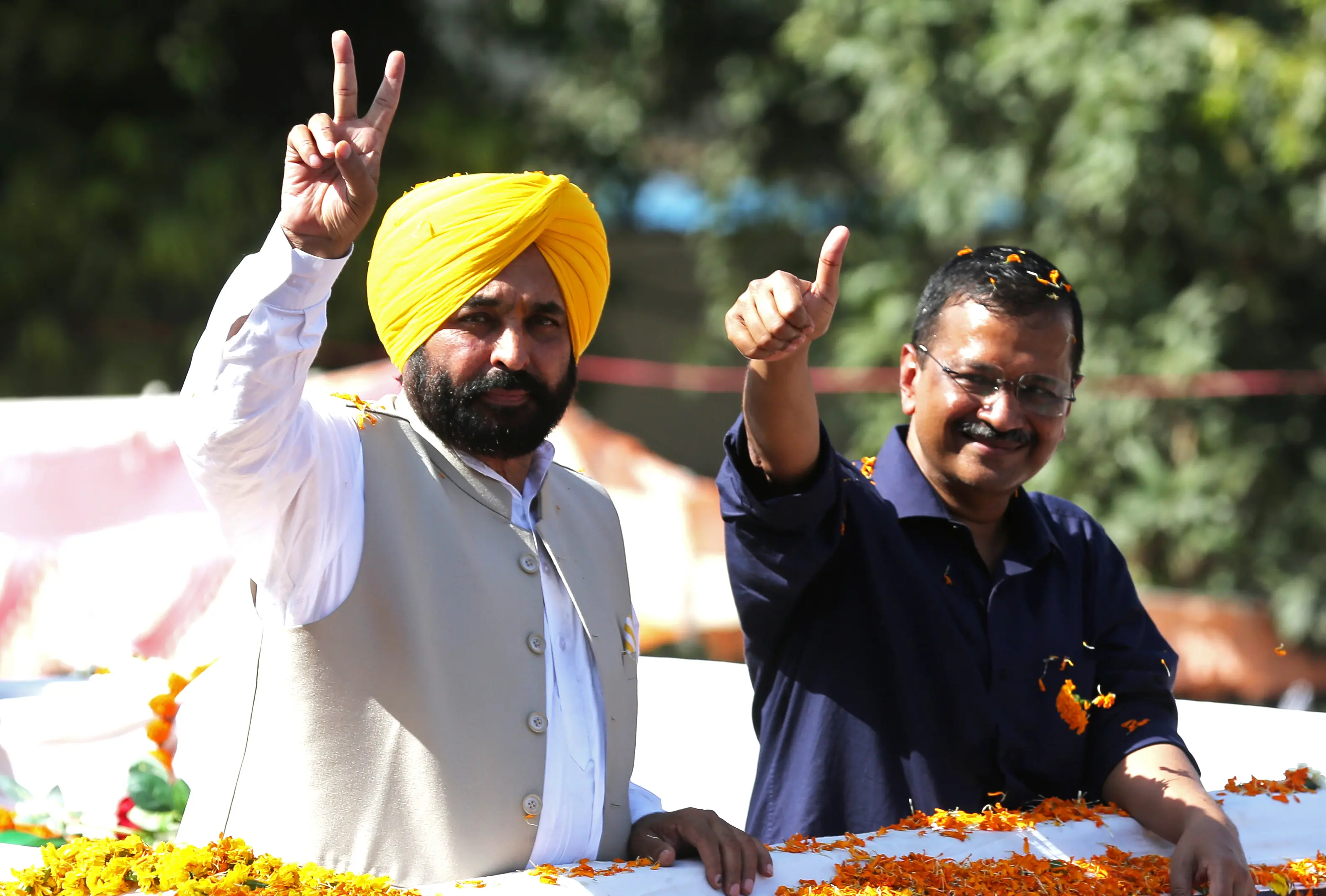 From (L) Bhagwant Mann and Arvind Kejriwal | Photo: ANI/File
