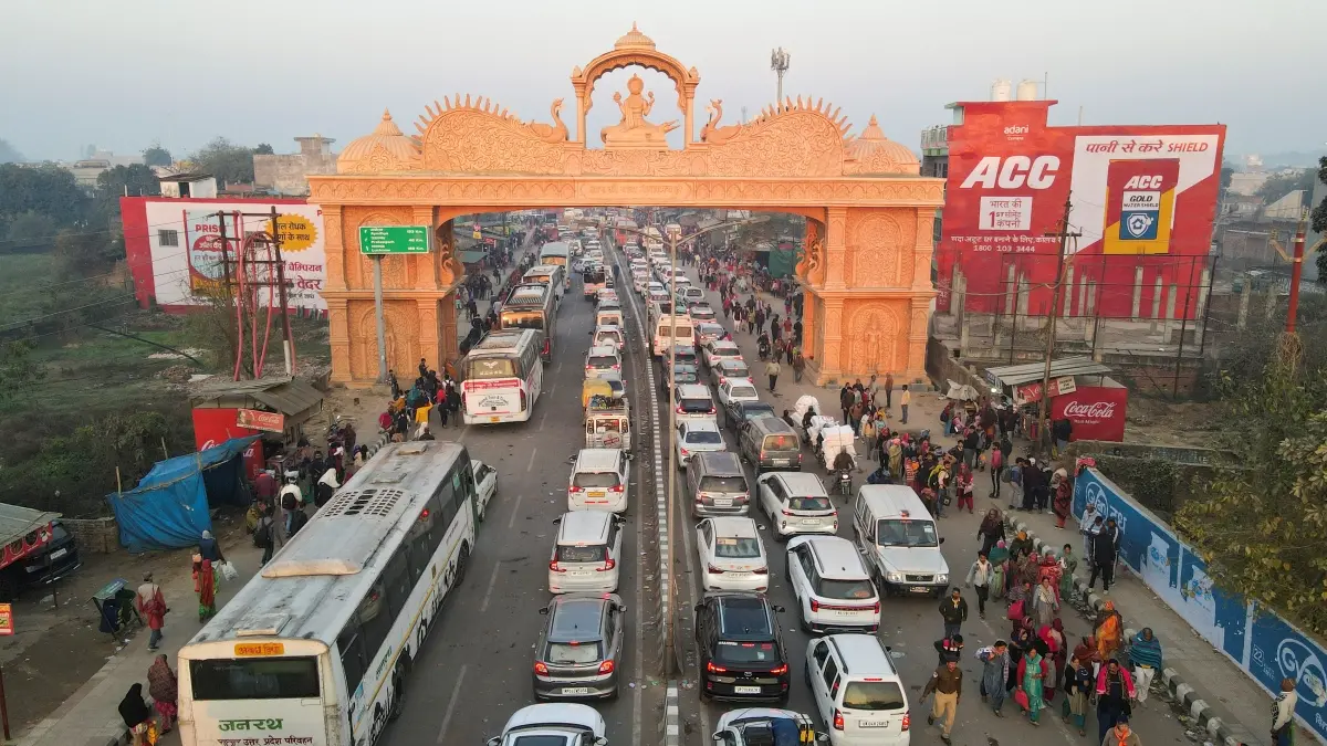 An aerial view of vehicles stuck on the Prayagraj-Lucknow highway during ongoing Maha Kumbh Mela | Photo: PTI