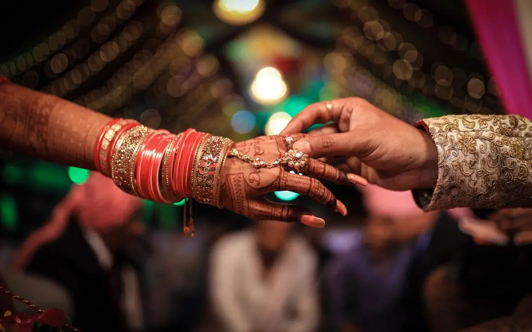 Representational image
