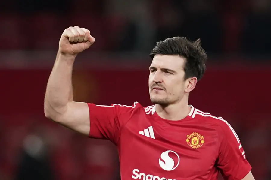 Maguire's late header seals dramatic FA Cup win for Man United over Leicester