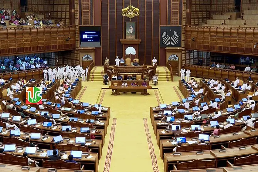 Kerala's financial crisis: Oppn highlights state's shoddy tax collection; CPM passes buck to Centre