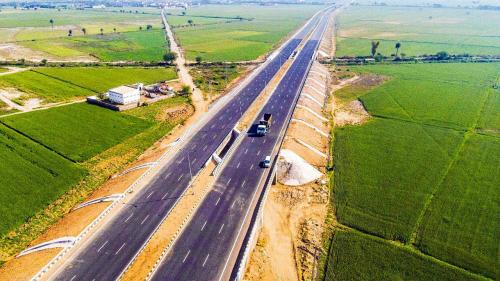 Mathumoola Kerala budget: Kollam-Shenkottai greenfield, Wayanad tunnel projects to ...
