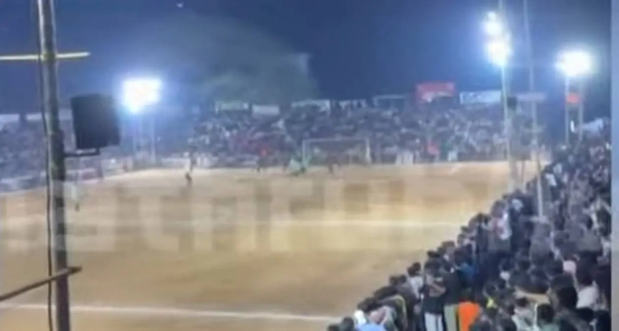 Gallery collapses during football tournament in Palakkad | Photo: Screengrab/ Mathrubhumi news
