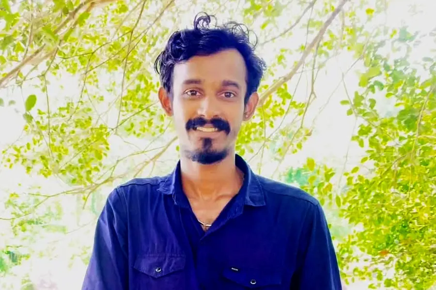 Youth dies after swing rope got entangled around neck in Thiruvananthapuram