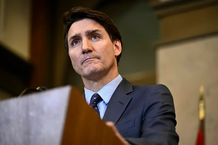 Trudeau says Canada will place 25% tariffs on US imports in a retaliatory measure
