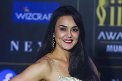 Recap: When bold Preity spoke against Mumbai underworld while SRK, Salman remained silent