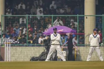 Was Kohli's presence the boost that Ranji needed? Saini shines on an eventful day in Delhi