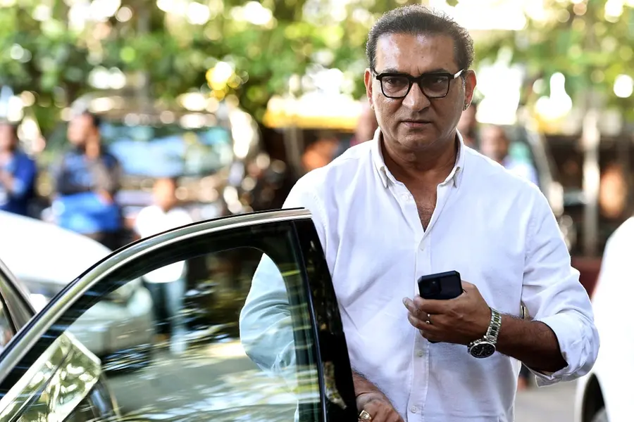 FIR against singer Abhijeet Bhattacharya over 'foolish' remarks about Mahatma Gandhi