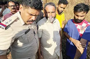 നിധി കണ്ടെത്താന് കിണറ്റില് കുഴി കുത്തി; ലീഗ് നേതാവുള്പ്പെടെ 5 പേര് പിടിയില്