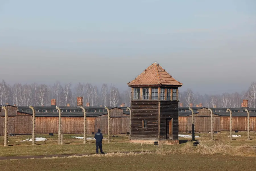 Holocaust Memorial Day: UK's Wiener Library releases 150,000 Holocaust evidence online