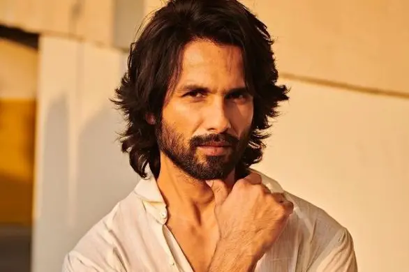 'Hope that Saif gets better': Shahid Kapoor extends good wishes
