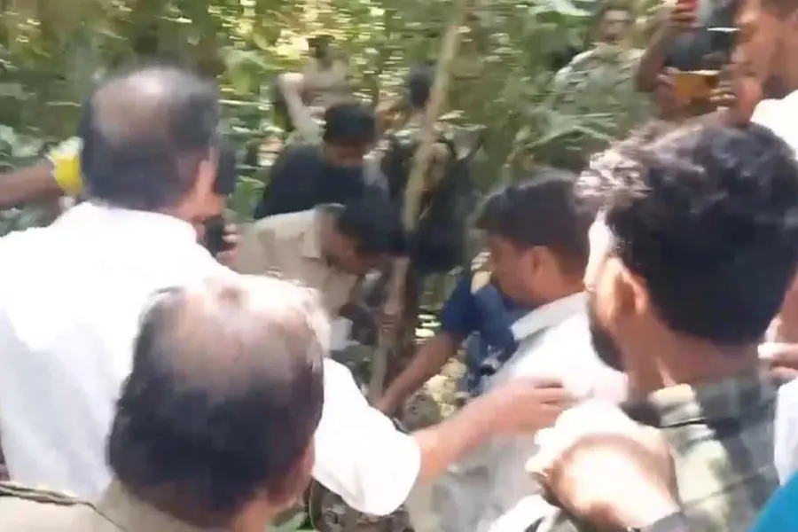 Amid intense protests, authorities issue shooting order for tiger that killed Wayanad woman