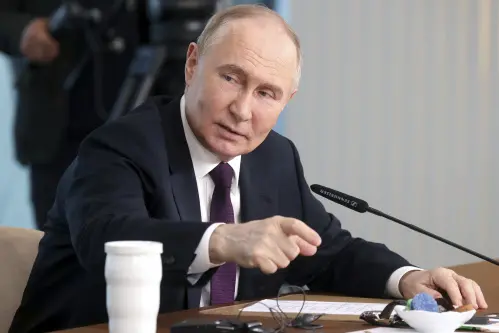 Putin threatens Kyiv with new hypersonic missiles